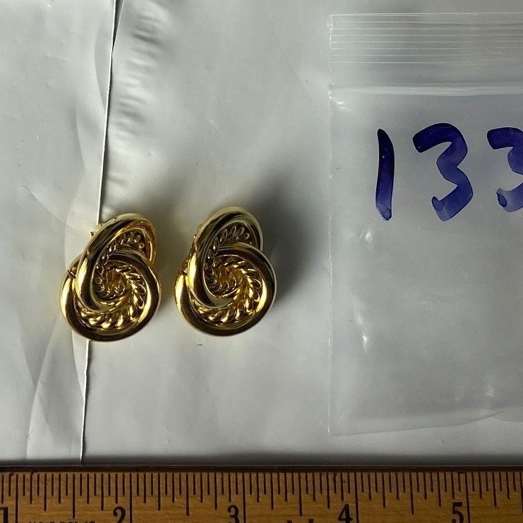 Gold Tone Twisted Knot Clip On Earrings Women's Elegant Fashion Jewelry